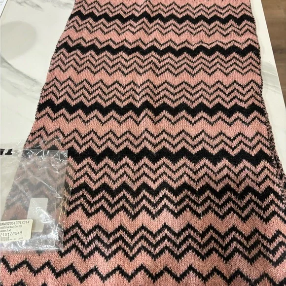 Missoni scarf - Picture 3 of 7